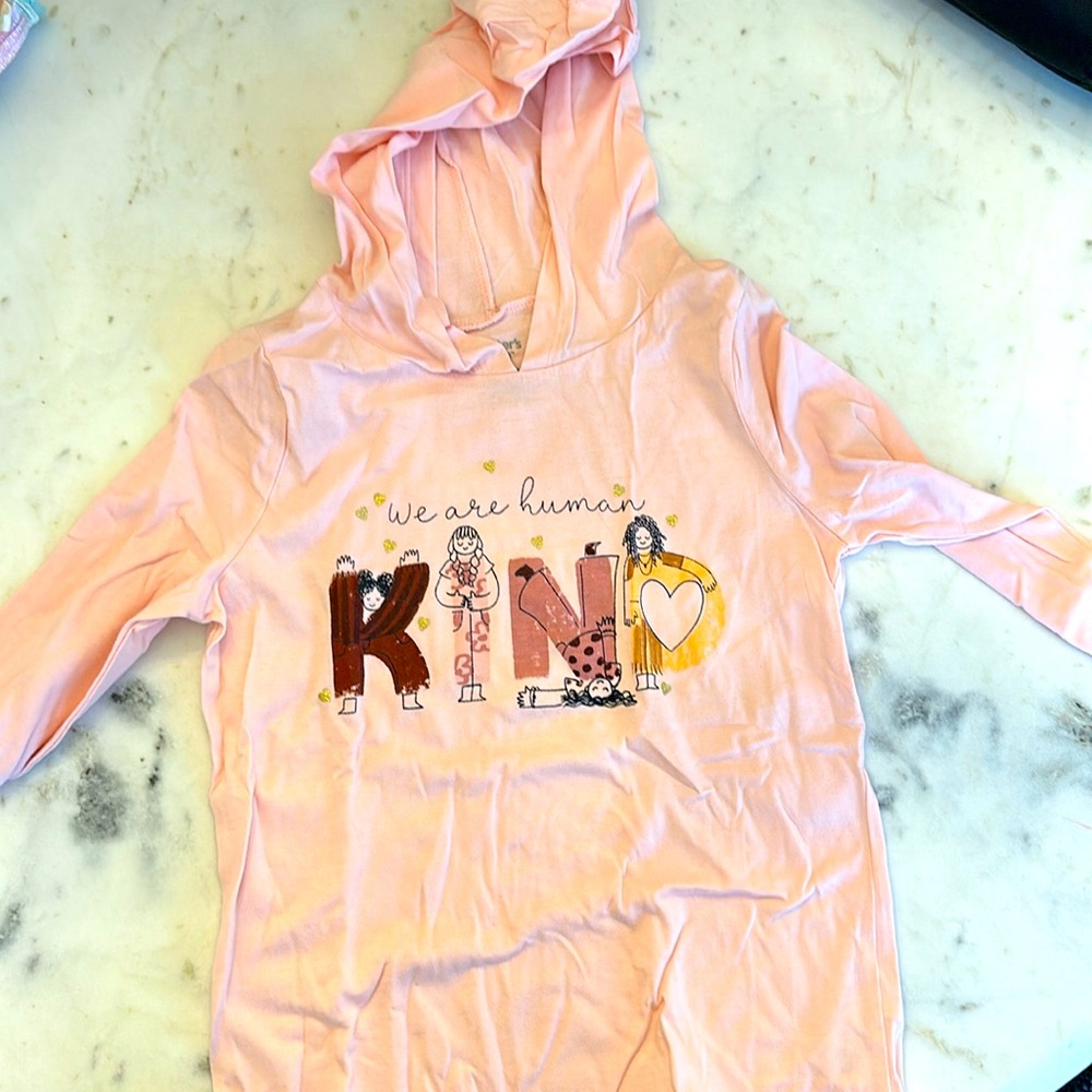 Brand New Carter’s Hooded Shirt 👚